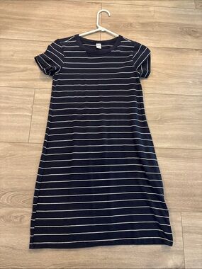 Old Navy Navy and White Striped Short Sleeve Midi Dress